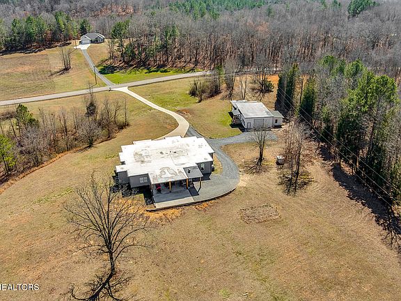 54th image of 1100 County Road 20