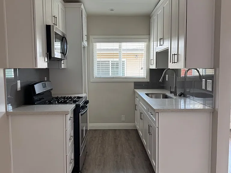 1027 S Atlantic Blvd — Photo 37