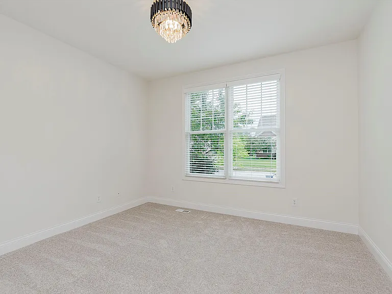 10264 Normandy Way — Photo 5