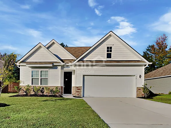 94 Palmer Pl, Richmond Hill, GA 31324