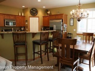 9820 S 228th Pl, Kent, WA 98031