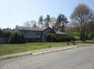 93 Peregrine Rd, Abington, MA 02351