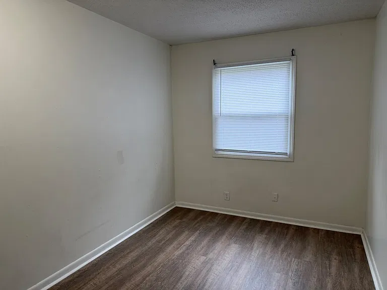 Unit Photo