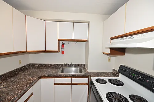 74 Union St #22 Photo 1