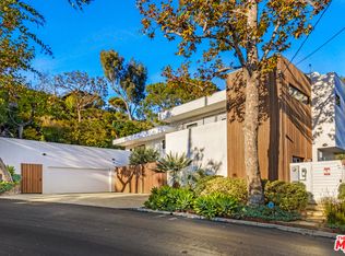 354 Amalfi Dr, Santa Monica, CA 90402