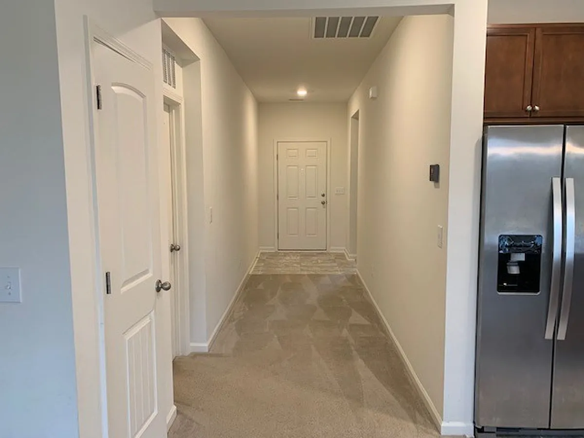 Building Photo - 1149 Noor Ln