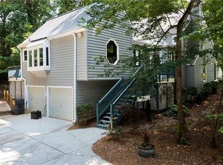 2463 Kingsley Dr NE, Marietta, GA 30062