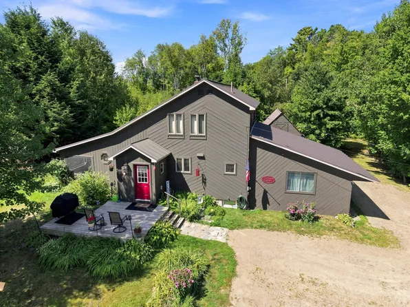 27 Lasselle Road, Burnham, ME 04922