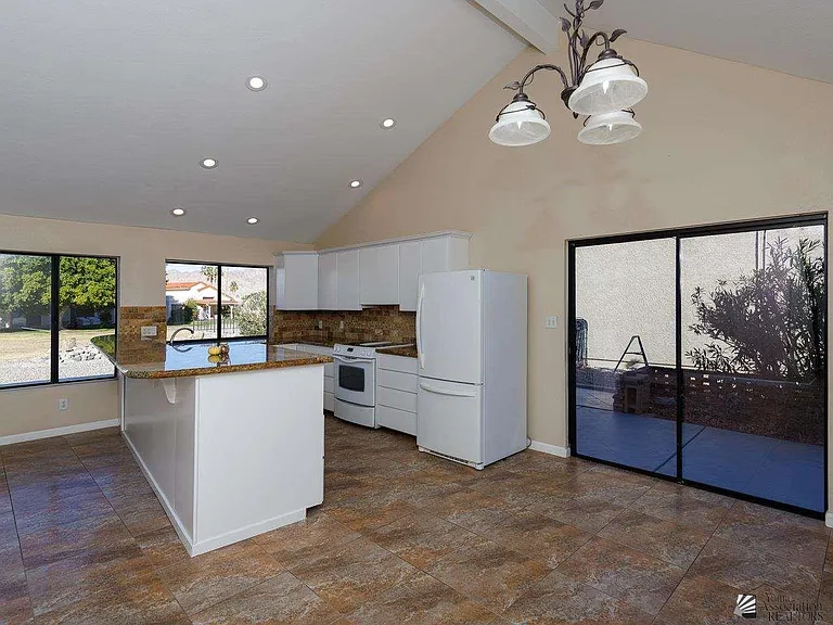12538 E Del Rico — Photo 8