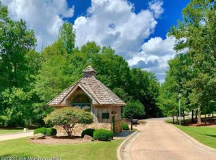 13 Cross Creek Rd, Alexander City, AL 35010