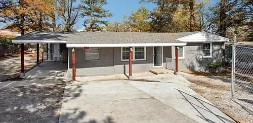 396 Thomas Dr #2-3 Photo 1