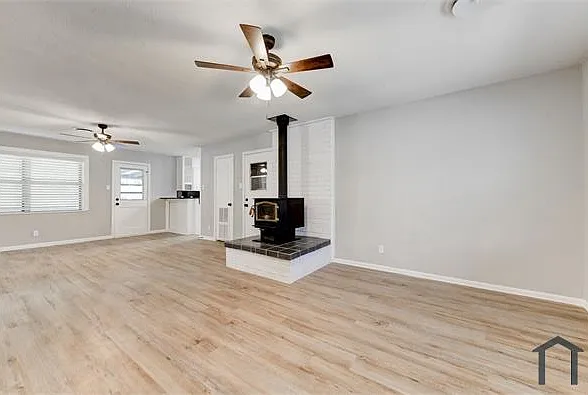 1228 Chippendale Dr — Photo 7