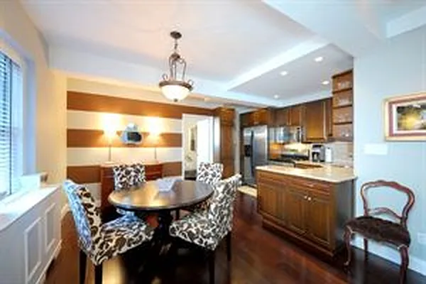 Sold by Douglas Elliman | media 14