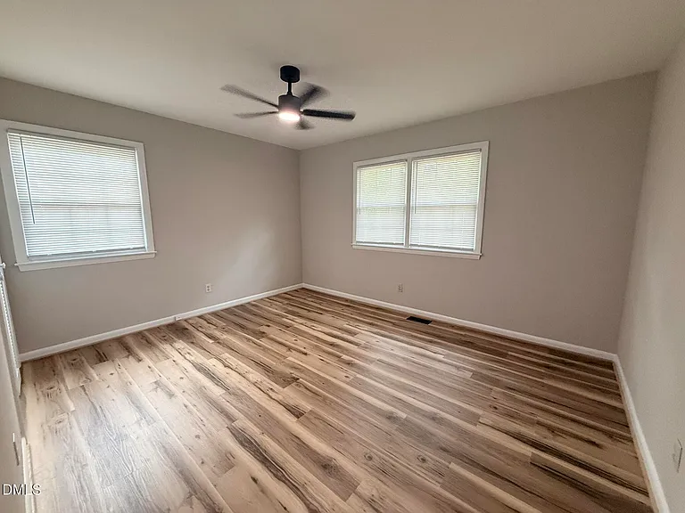 2705 Glascock St — Photo 13