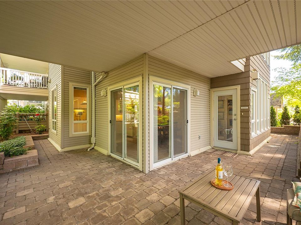 1st image of 5685 Edgewater Ln #111