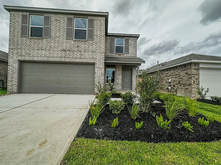 6242 Alder Creek Dr — Photo 2