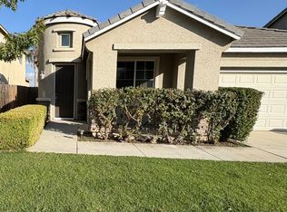 8724 High Ridge Dr, Bakersfield, CA 93313