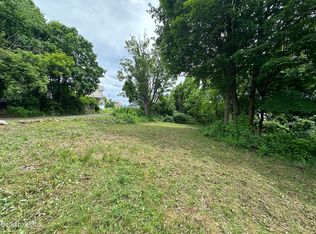33 Circular Ave, Pittsfield, MA 01201