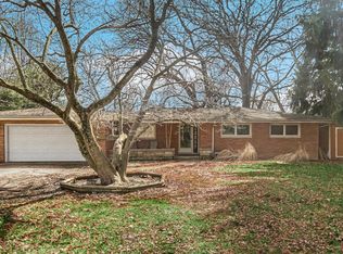 2445 Woodlane Dr, Merrillville, IN