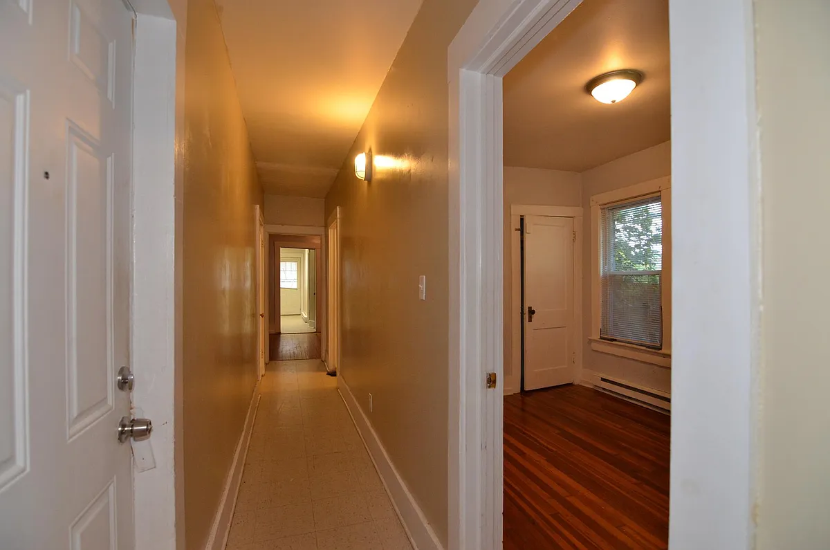 Hallway - 738 Harrison Ave #1