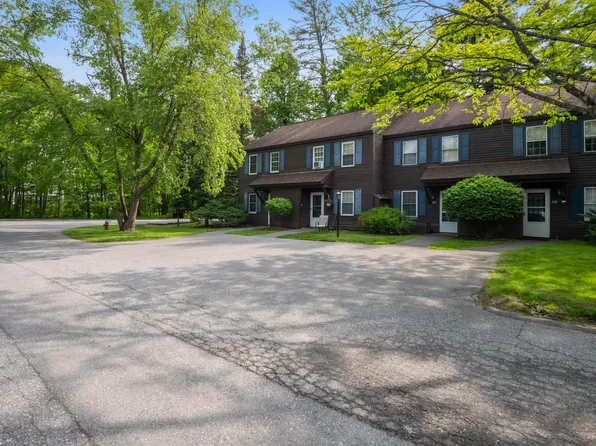 239 Twin Oaks Terrace, South Burlington, VT 05403