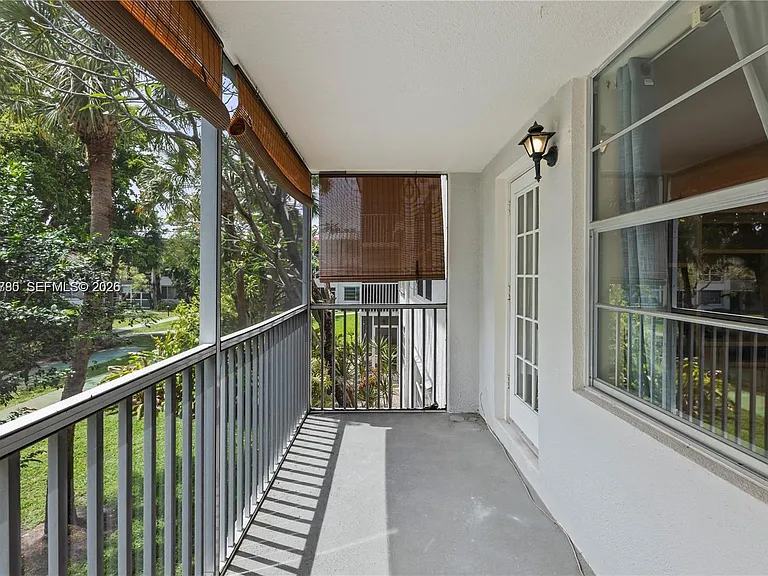 4025 N Federal Hwy #226C — Photo 21