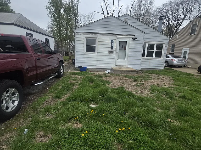 1828 W Leafland Ave — Photo 1