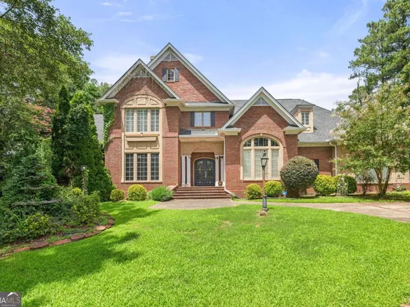 3468 Lost Valley Dr, Jonesboro, GA 30236