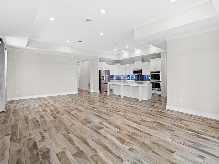 27 Gulfstream Way — Photo 12