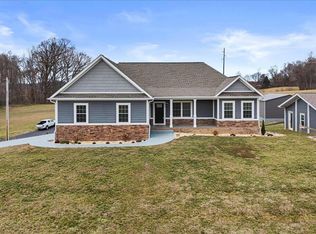 124 Forsyth Ln, Jonesborough, TN 37659