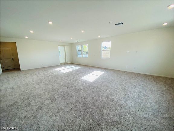 5th image of 7590 Mojave Wind Ave
