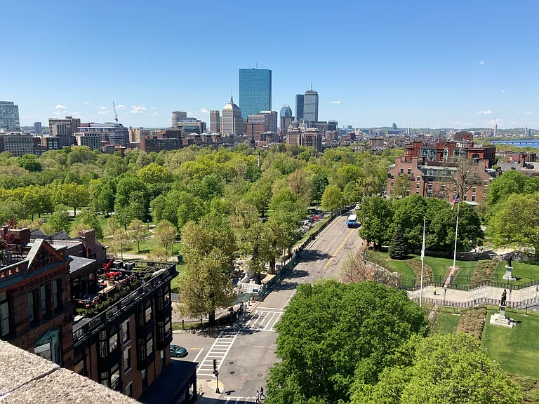 21 Beacon St #2G — Photo 4