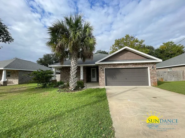 478 Sara Ave, Mary Esther, FL 32569