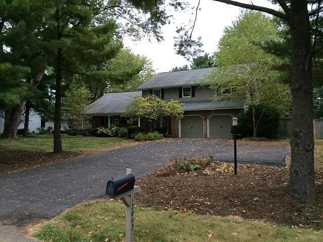 1st image of 13642 Carriage Ln