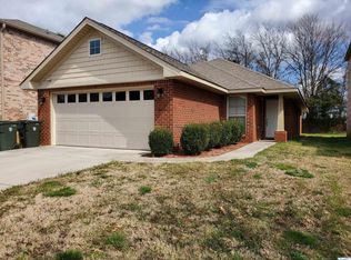 205 Bermuda Lakes Dr, Meridianville, AL 35759
