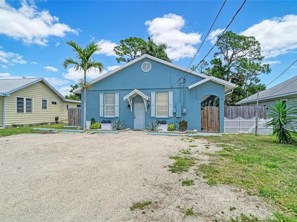 1609 17th St W, Bradenton, FL 34205