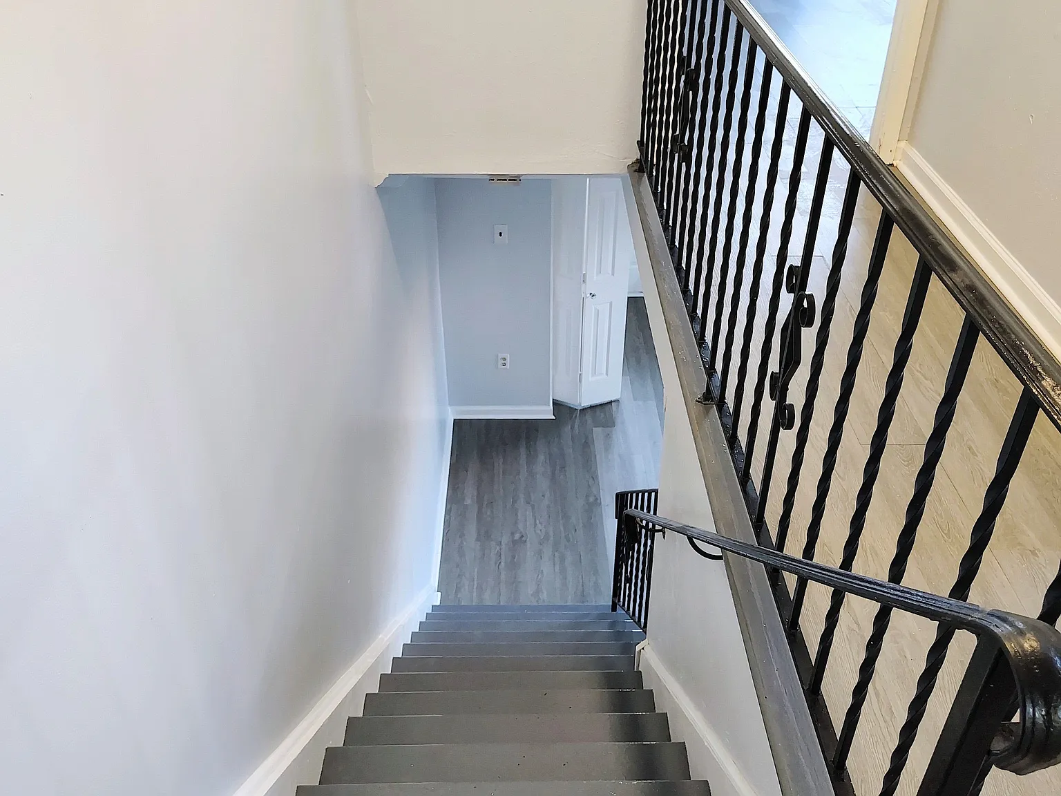 3 bed, 1.5 bath, 1264 sqft, $2,639 — Photo 1