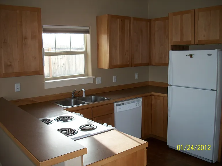 611 N 15th Ave — Photo 5