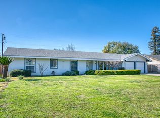 2511 18th Ave, Kingsburg, CA 93631