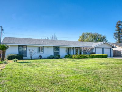 2511 18th Ave, Kingsburg, CA, 93631