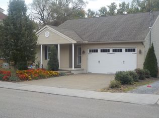 116 1st Ave, Tarentum, PA 15084