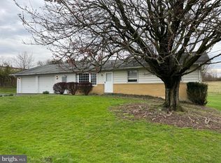 107 Hillview Rd, Birdsboro, PA 19508