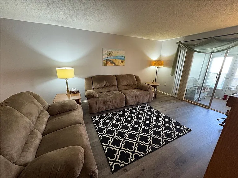 3064 Lake Bayshore Dr #115 — Photo 33