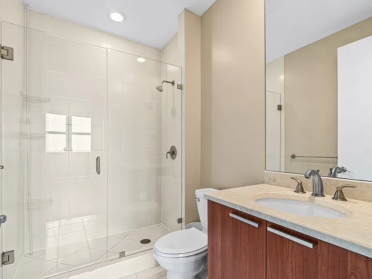 2650 Lake Shore Dr #2403 — Photo 22