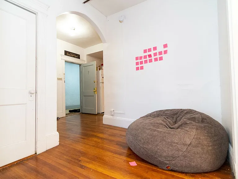 48 Brighton Ave #9 — Photo 2