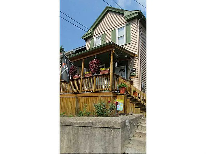 507 Ridge Ave photo 1