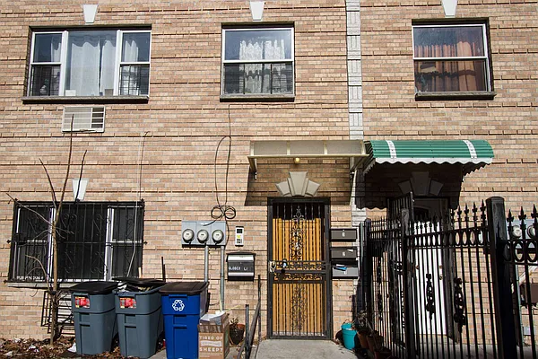 Rented by TheRealEstateCompany.com LLC | media 24