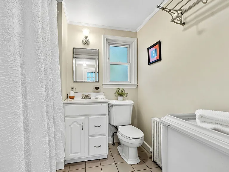 197 Hillside Ave — Photo 10