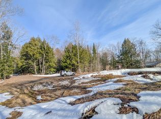 1100 Raymond Rd, Muskoka Lakes, ON P0B1M0