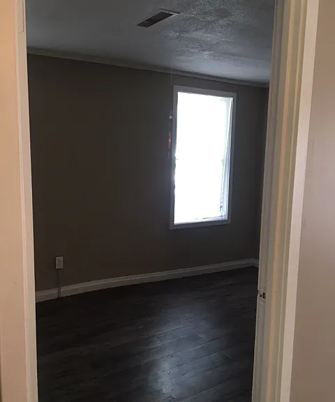 620 Goldman St — Photo 8
